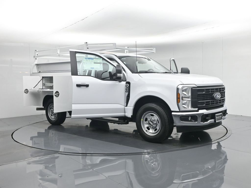 New 2026 Ford F350 XL w/ XL Chrome Package image 41