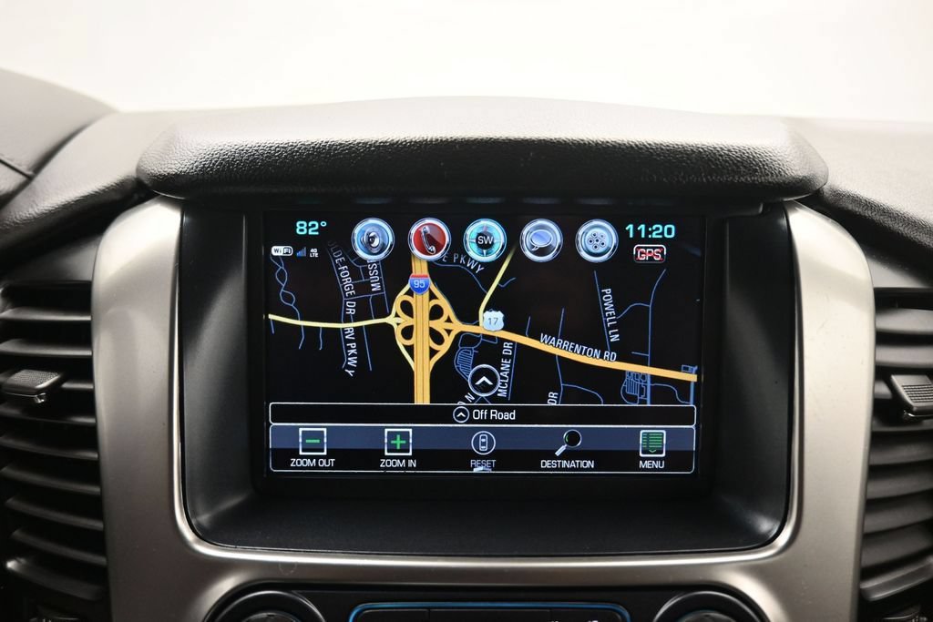 Used 2019 Chevrolet Suburban Premier w/ Premier Plus Edition AWD/4WD image 19