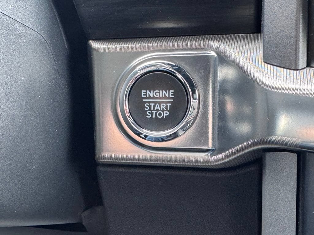 Used 2024 Ford F150 Lariat AWD/4WD image 7