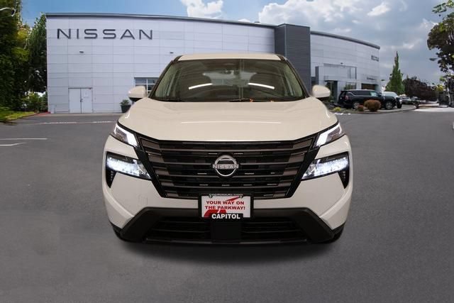 New 2026 Nissan Rogue SV w/ Cold Weather Package AWD/4WD image 8