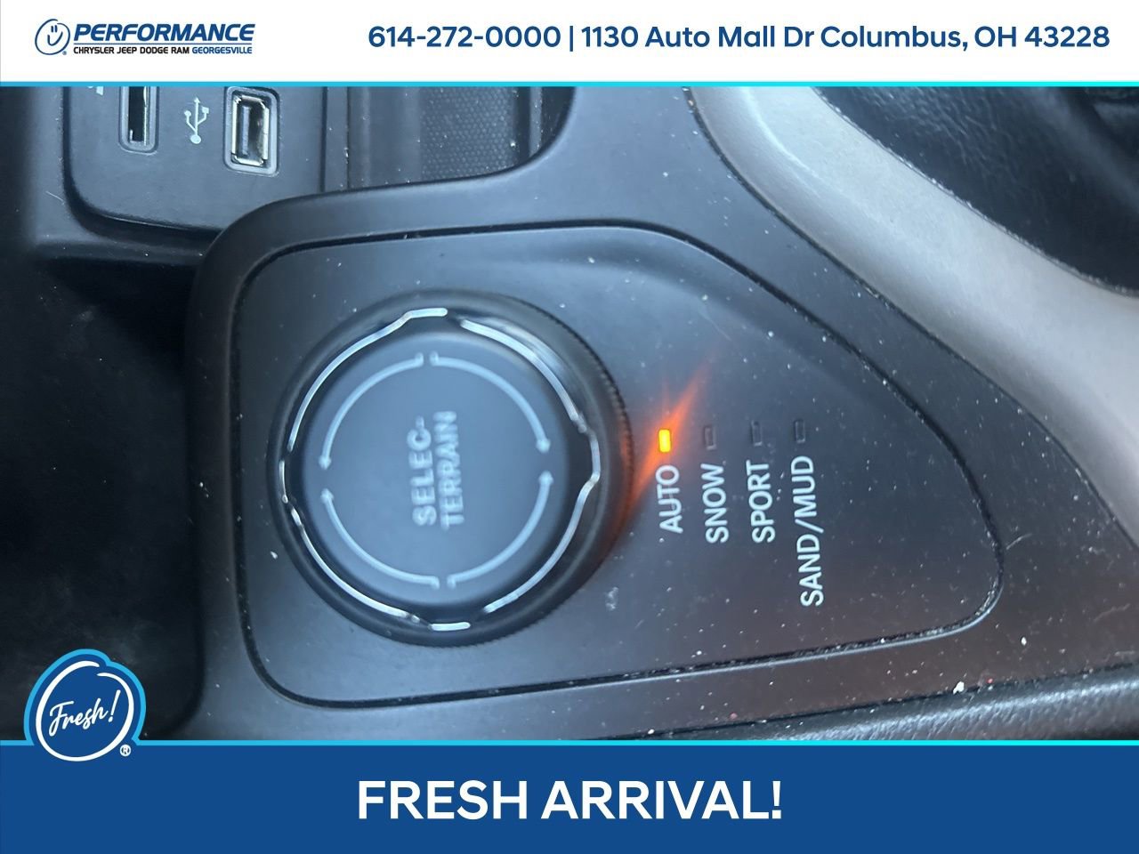 Used 2016 Jeep Cherokee Latitude w/ Cold Weather Group image 20