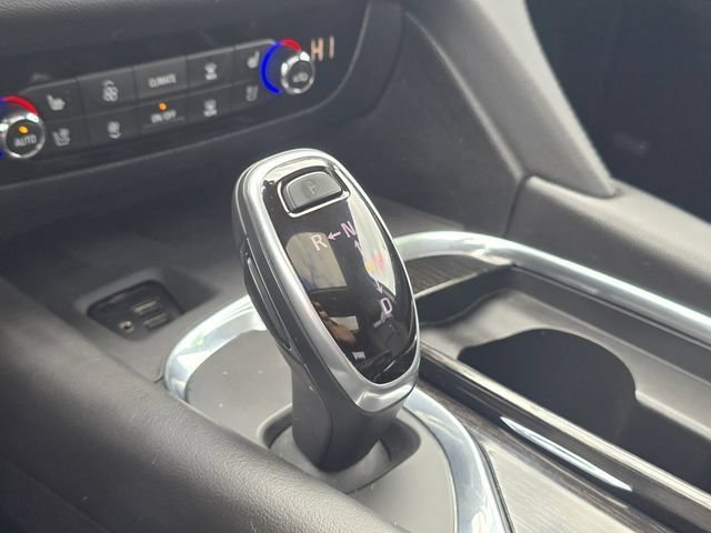 Used 2020 Buick Enclave Avenir w/ Avenir Technology Package AWD/4WD image 28