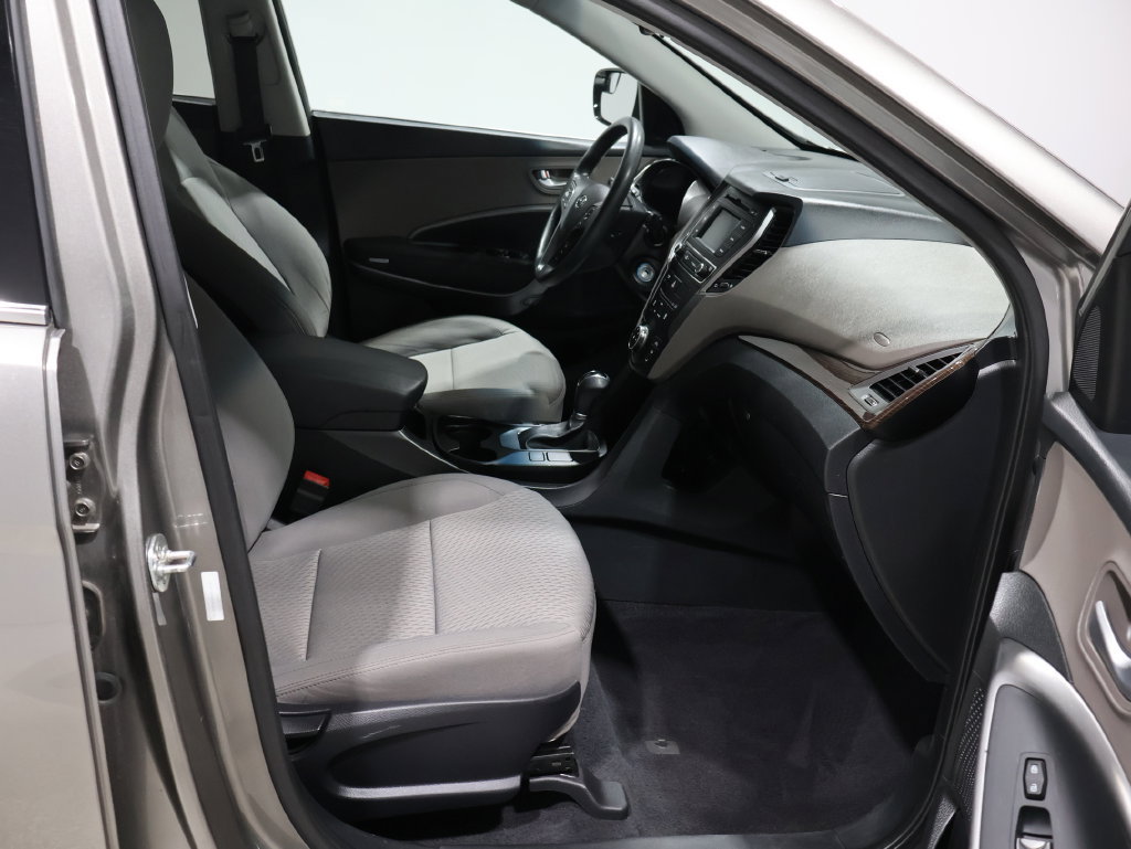Used 2018 Hyundai Santa Fe Sport AWD/4WD image 19