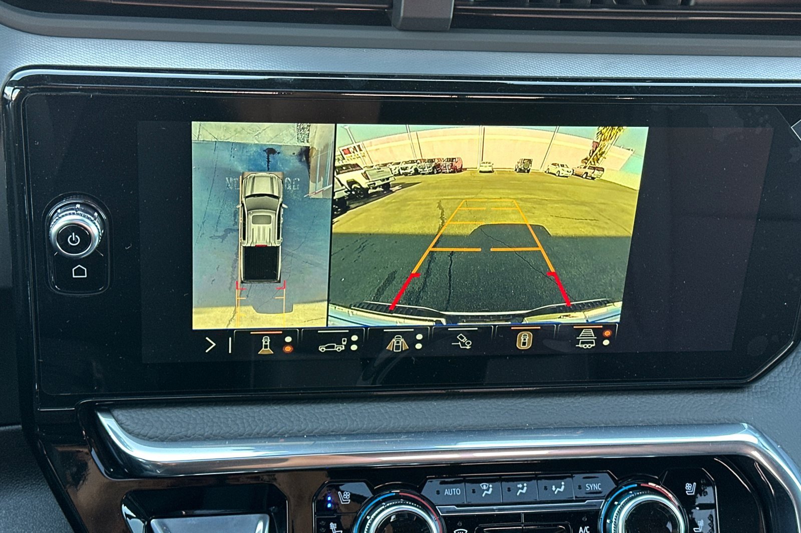 New 2026 GMC Sierra 1500 Denali w/ Technology Package image 18