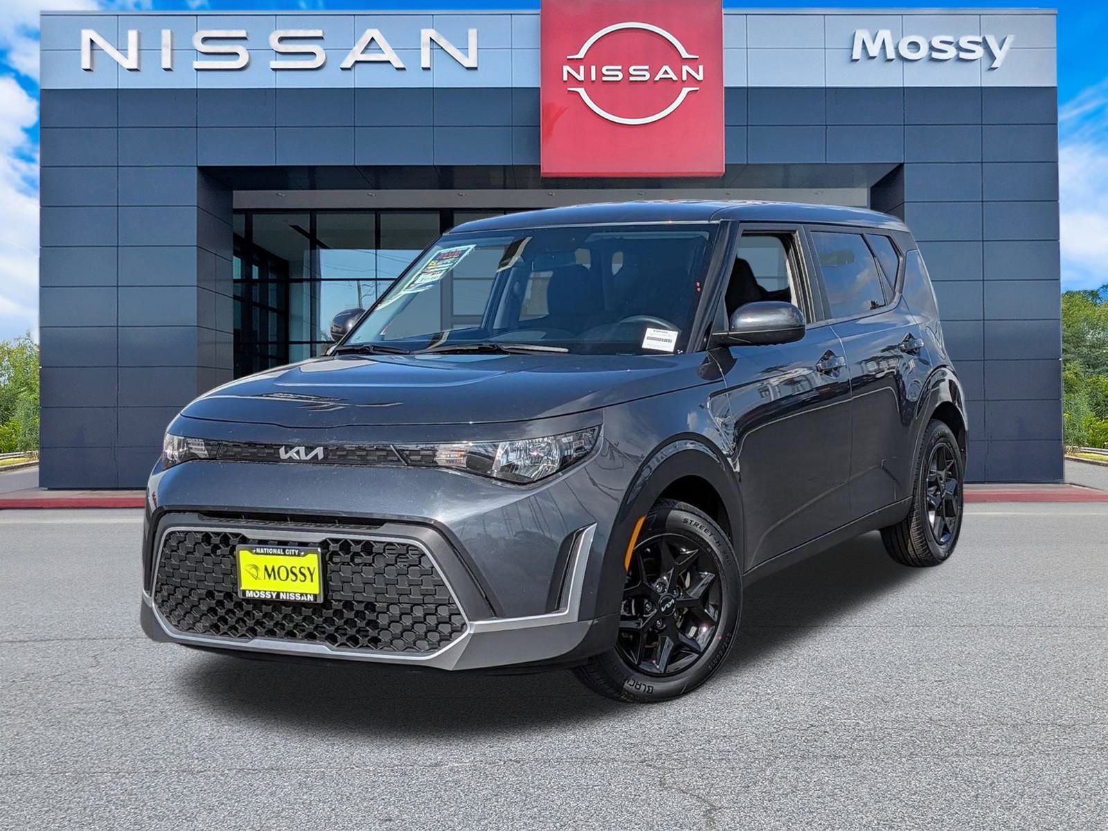 Used 2023 Kia Soul LX w/ Option Group 015