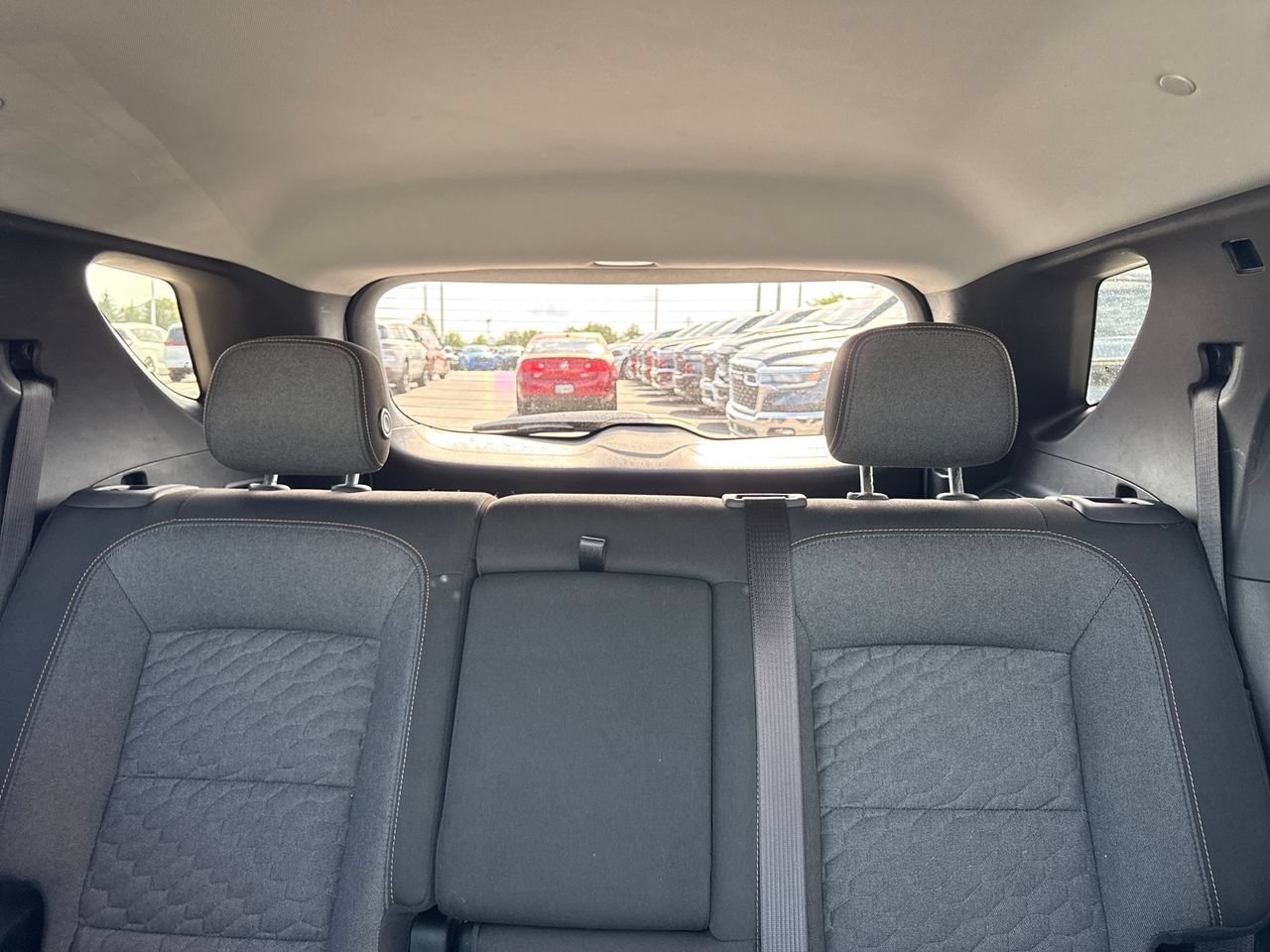 Used 2019 Chevrolet Equinox LT w/ LPO, Blackout Package FWD image 27