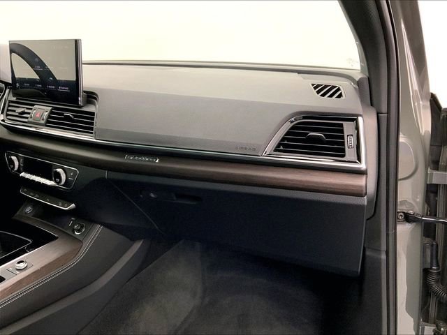 Used 2023 Audi Q5 2.0T Premium Plus w/ Premium Plus Package image 16