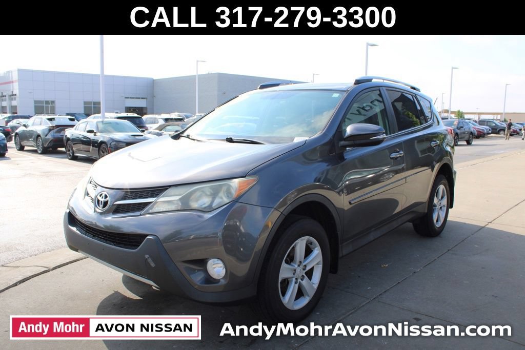 Used 2014 Toyota RAV4 XLE AWD/4WD image 3