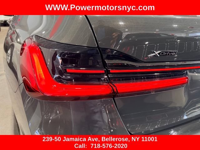 Used 2021 BMW 750i xDrive w/ Executive Package AWD/4WD image 8