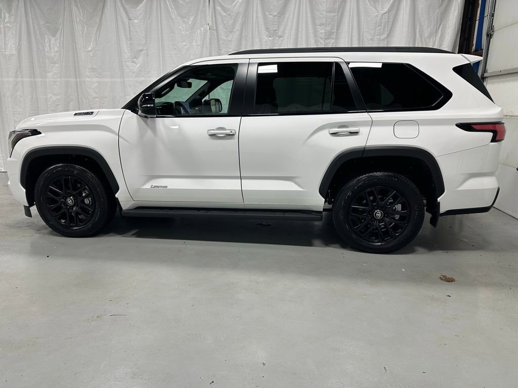 Used 2025 Toyota Sequoia Limited w/ Nightshade Package AWD/4WD image 4