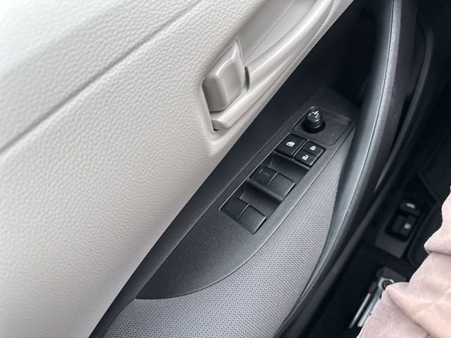 Used 2025 Toyota Corolla LE w/ LE Premium Package image 43