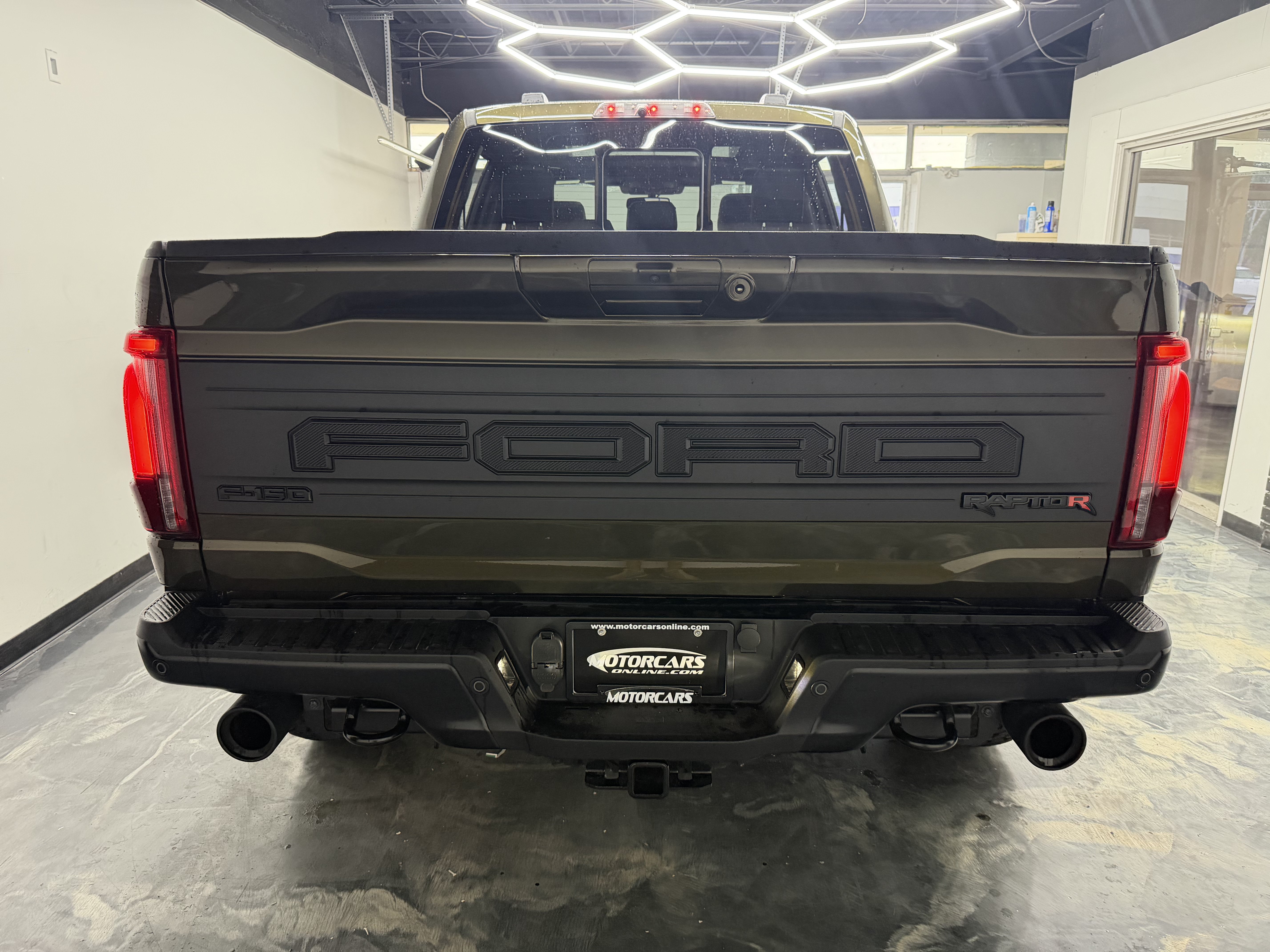 Used 2025 Ford F150 Raptor w/ Equipment Group 803A Raptor R AWD/4WD image 9