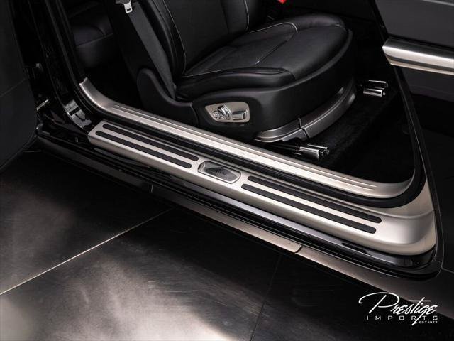 Used 2018 Rolls-Royce Dawn RWD image 42