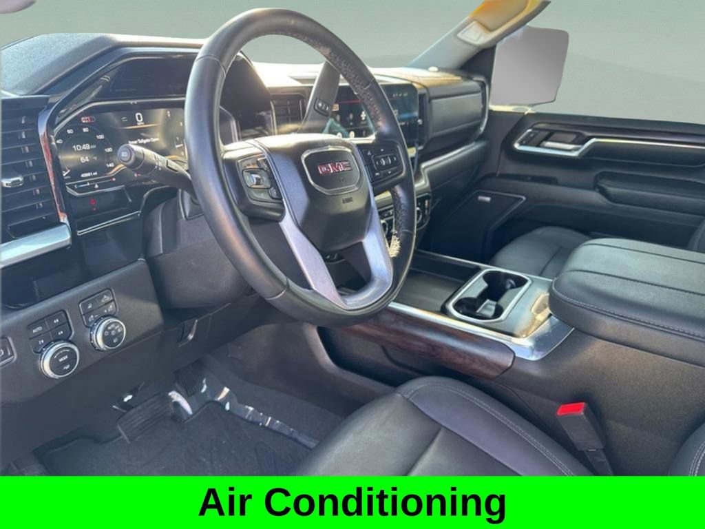 Used 2024 GMC Sierra 2500 SLT w/ SLT Premium Package image 18