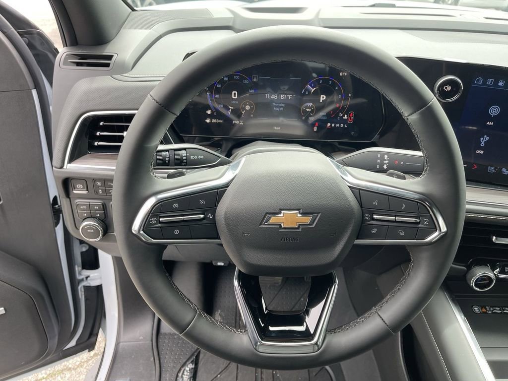 New 2026 Chevrolet Suburban Premier w/ Sun And Tow Package AWD/4WD image 14