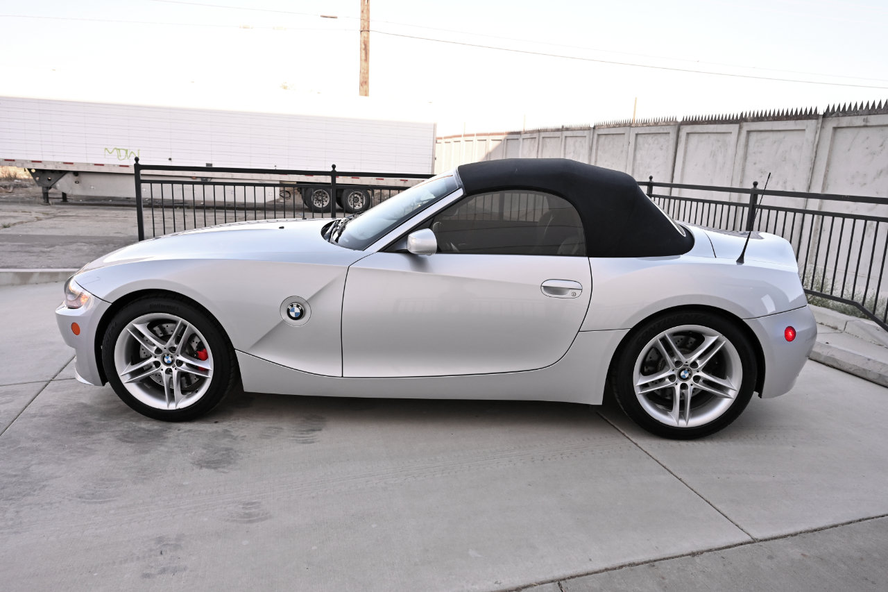 Used 2006 BMW M Roadster RWD image 4