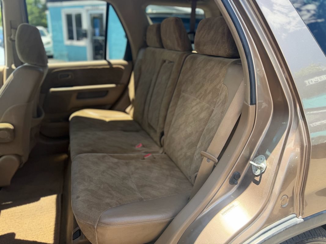 Used 2004 Honda CR-V EX image 9