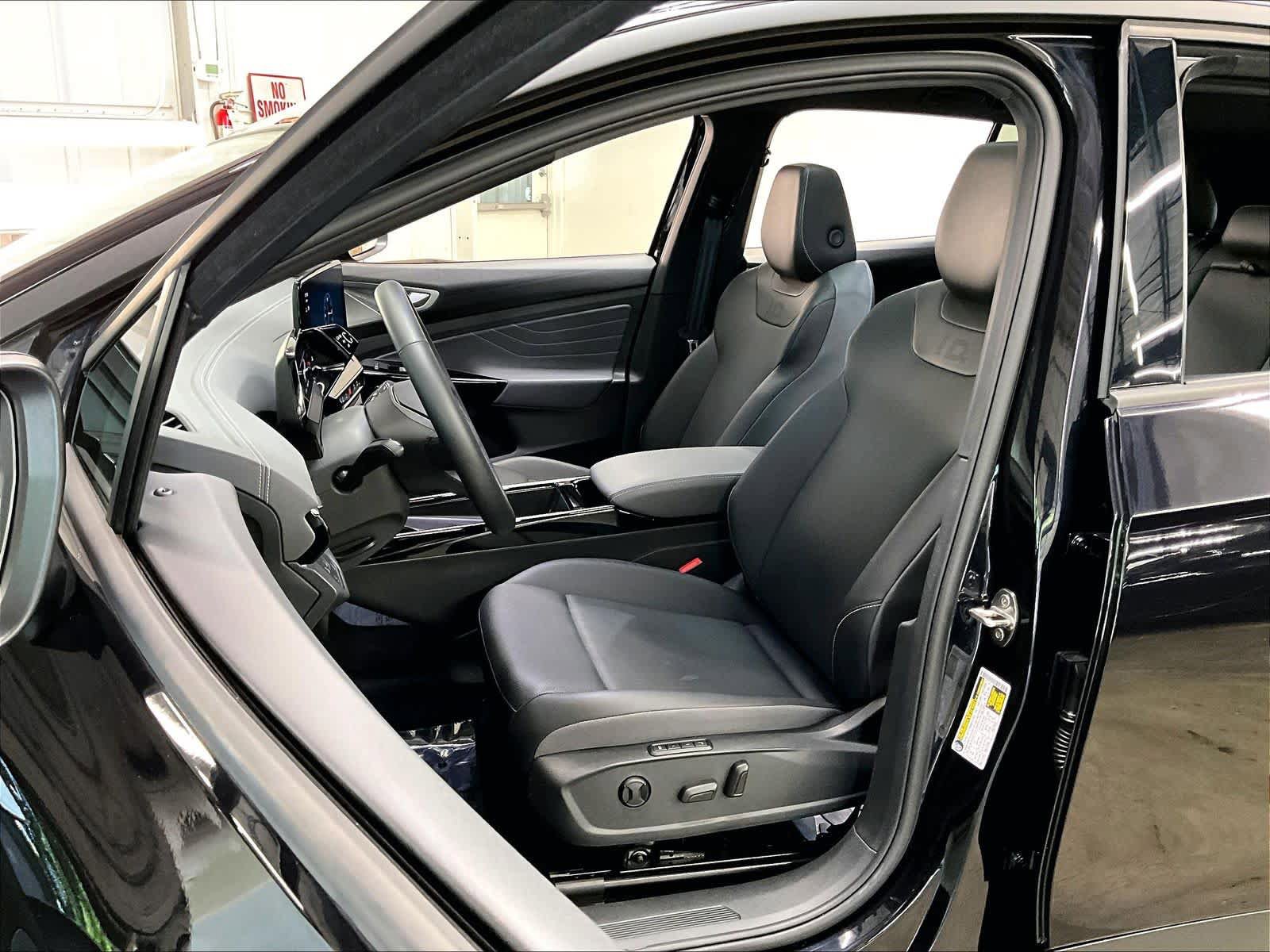 Used 2024 Volkswagen ID.4 S RWD image 28