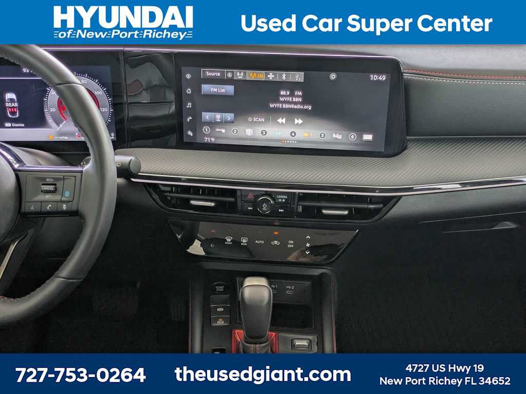 Used 2025 Nissan Kicks SR FWD image 20