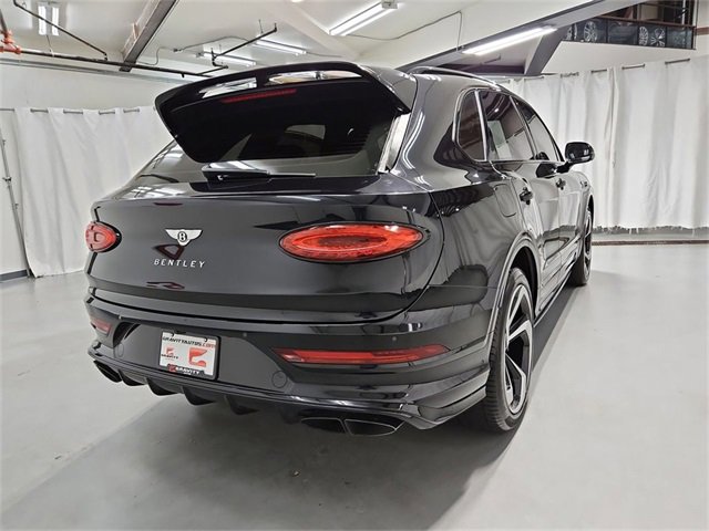 Used 2022 Bentley Bentayga image 8