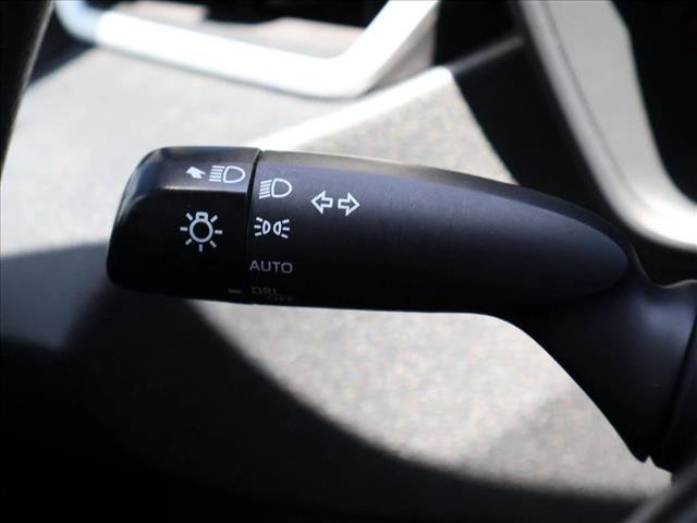 Used 2020 Toyota Corolla LE FWD image 15