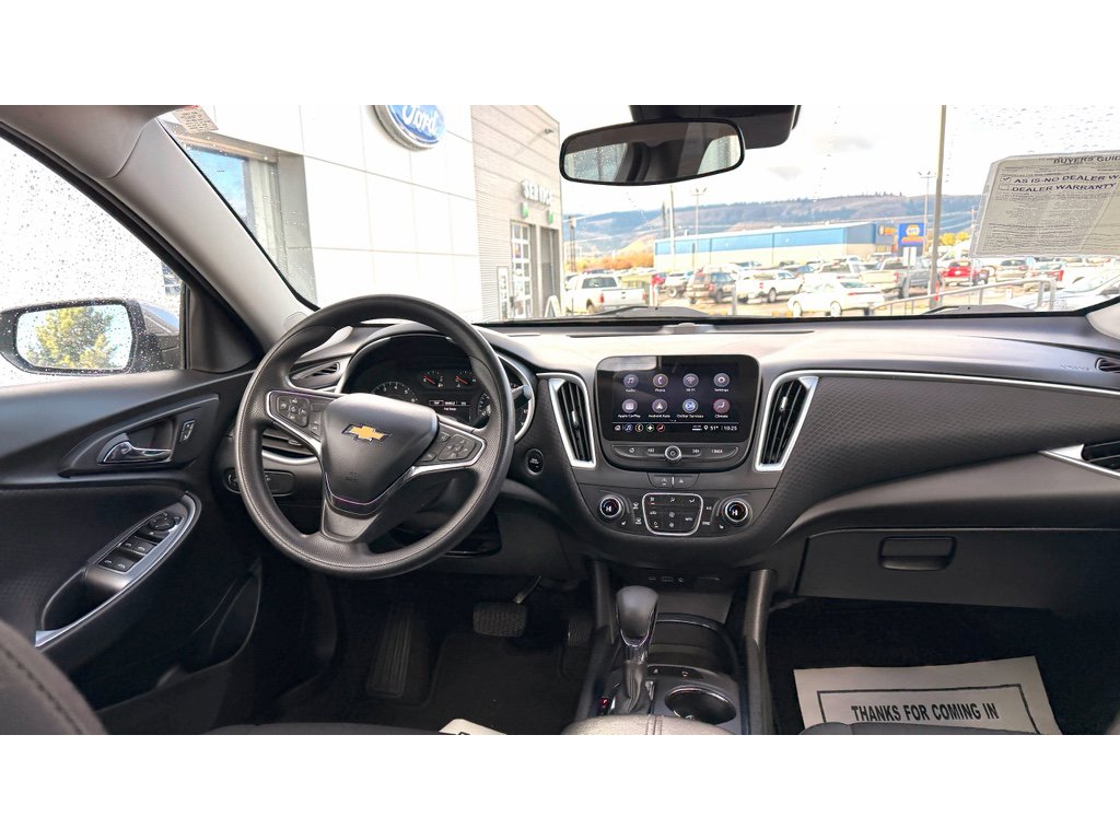 Used 2024 Chevrolet Malibu LT FWD image 13