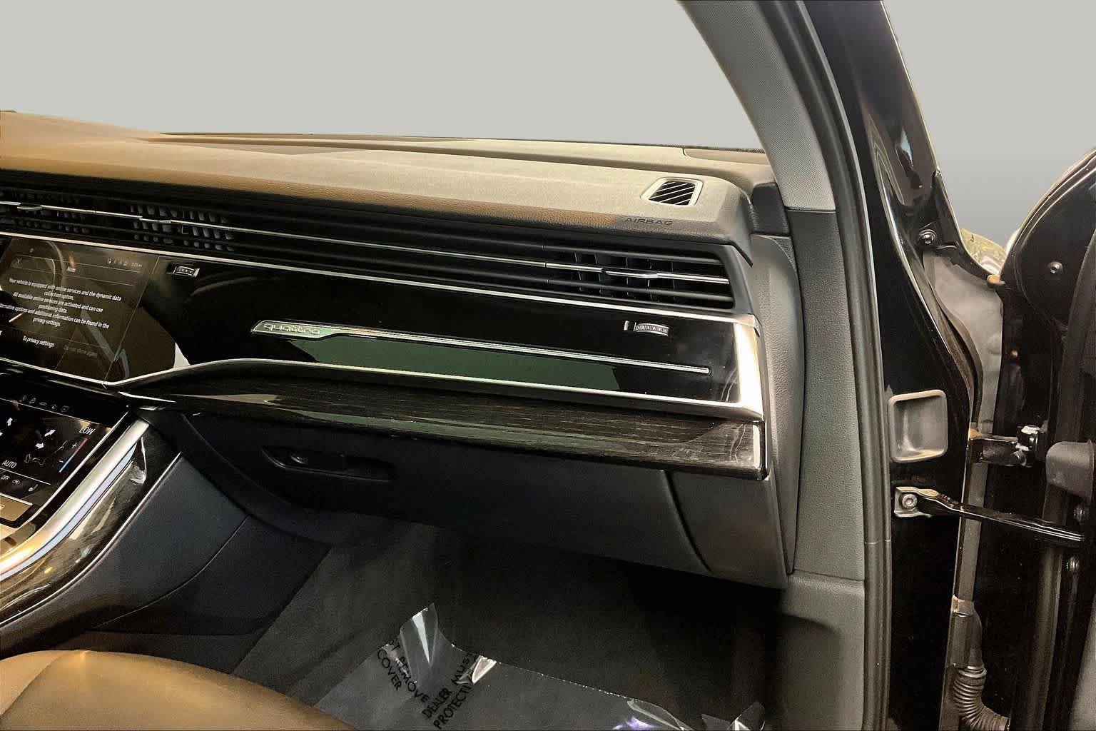 Used 2022 Audi Q7 3.0T Premium w/ Convenience Package AWD/4WD image 19