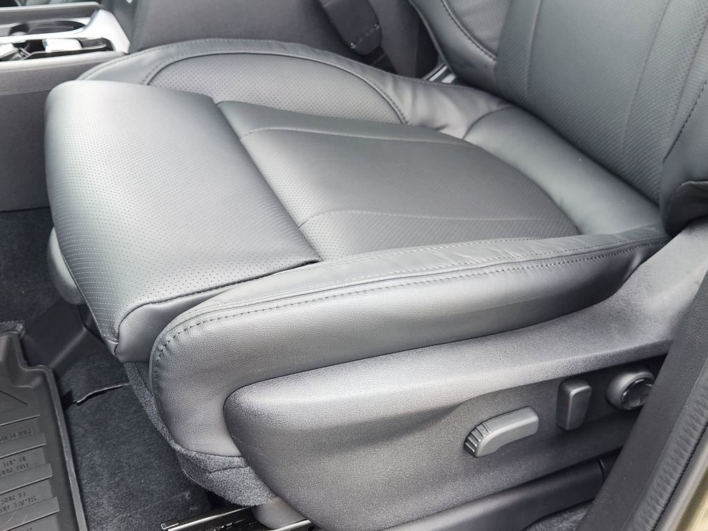 New 2026 Subaru Ascent Bronze Edition image 18