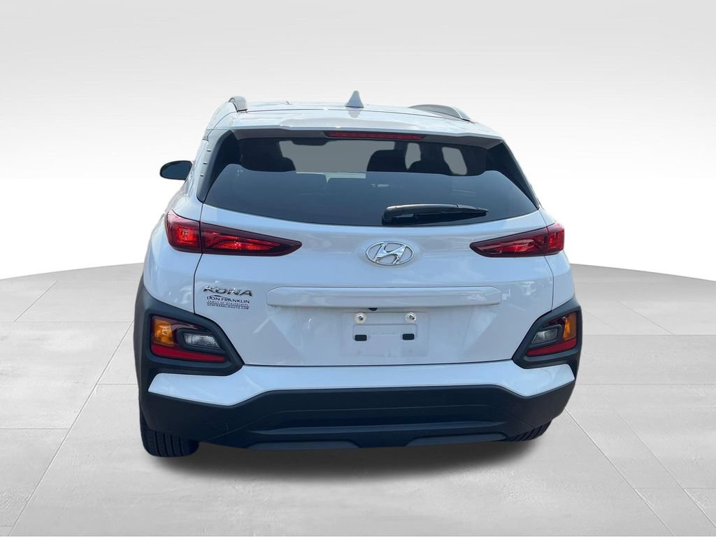 Used 2021 Hyundai Kona SEL Plus FWD image 4