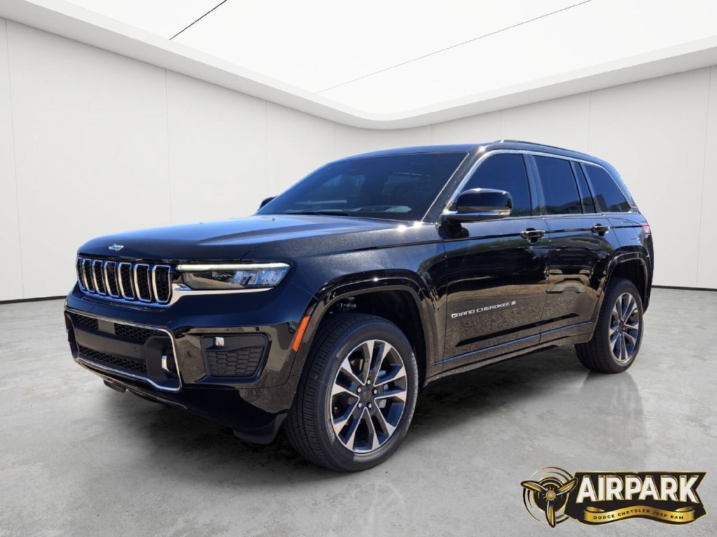 New 2025 Jeep Grand Cherokee Overland w/ Adv Protech Group III AWD/4WD image 8