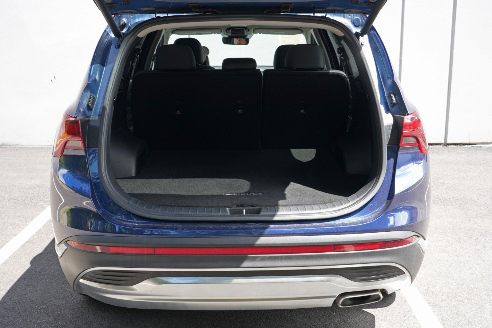 Used 2022 Hyundai Santa Fe SEL w/ Convenience Package AWD/4WD image 9