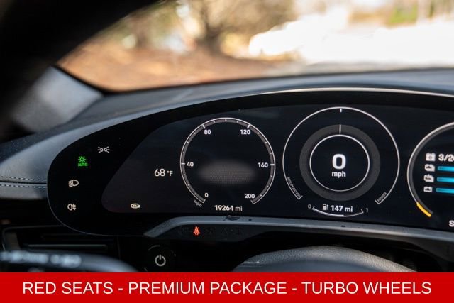 Used 2024 Porsche Taycan image 32