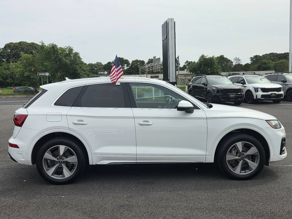 Used 2023 Audi Q5 Premium Plus w/ Premium Plus Package AWD/4WD image 3