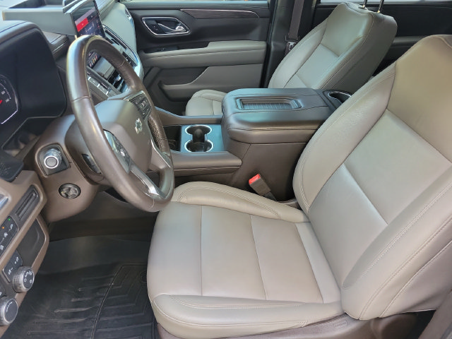 Used 2021 Chevrolet Tahoe Z71 w/ Luxury Package AWD/4WD image 9