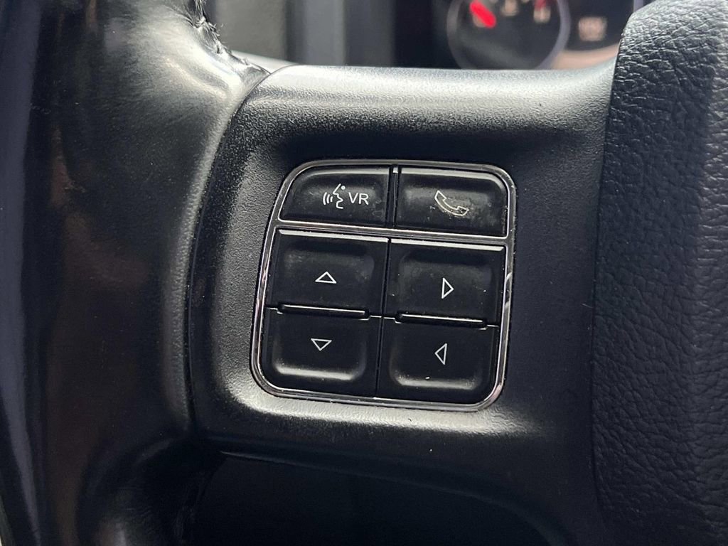 Used 2018 RAM 1500 SLT AWD/4WD image 24
