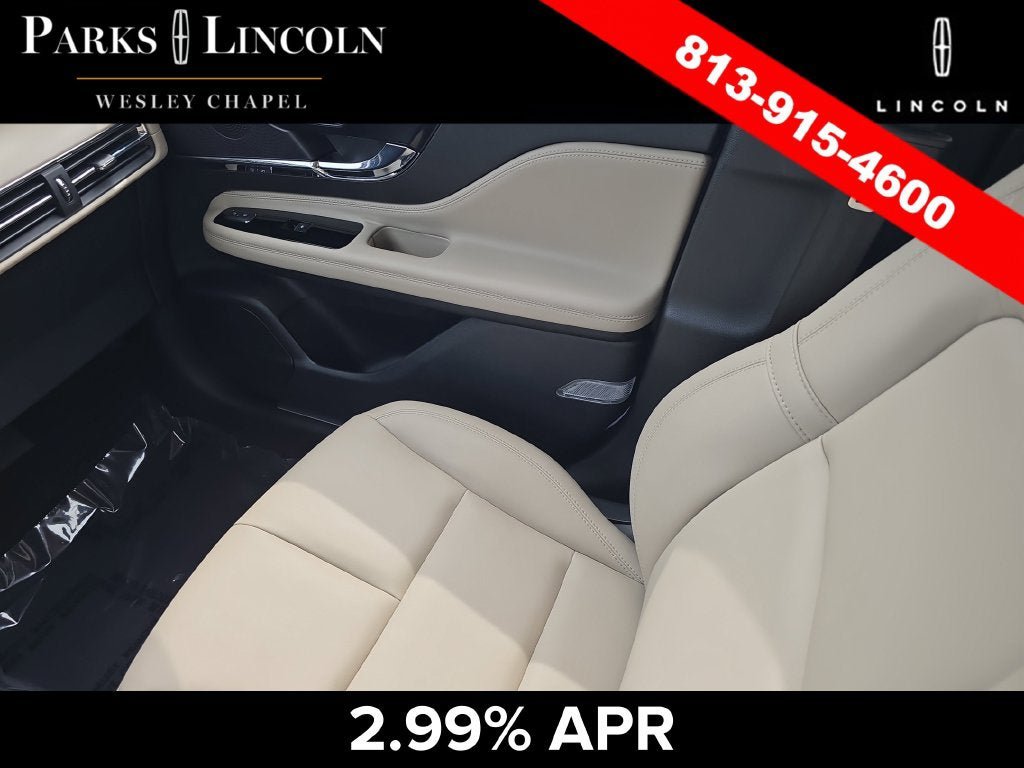 Certified 2025 Lincoln Corsair FWD image 14
