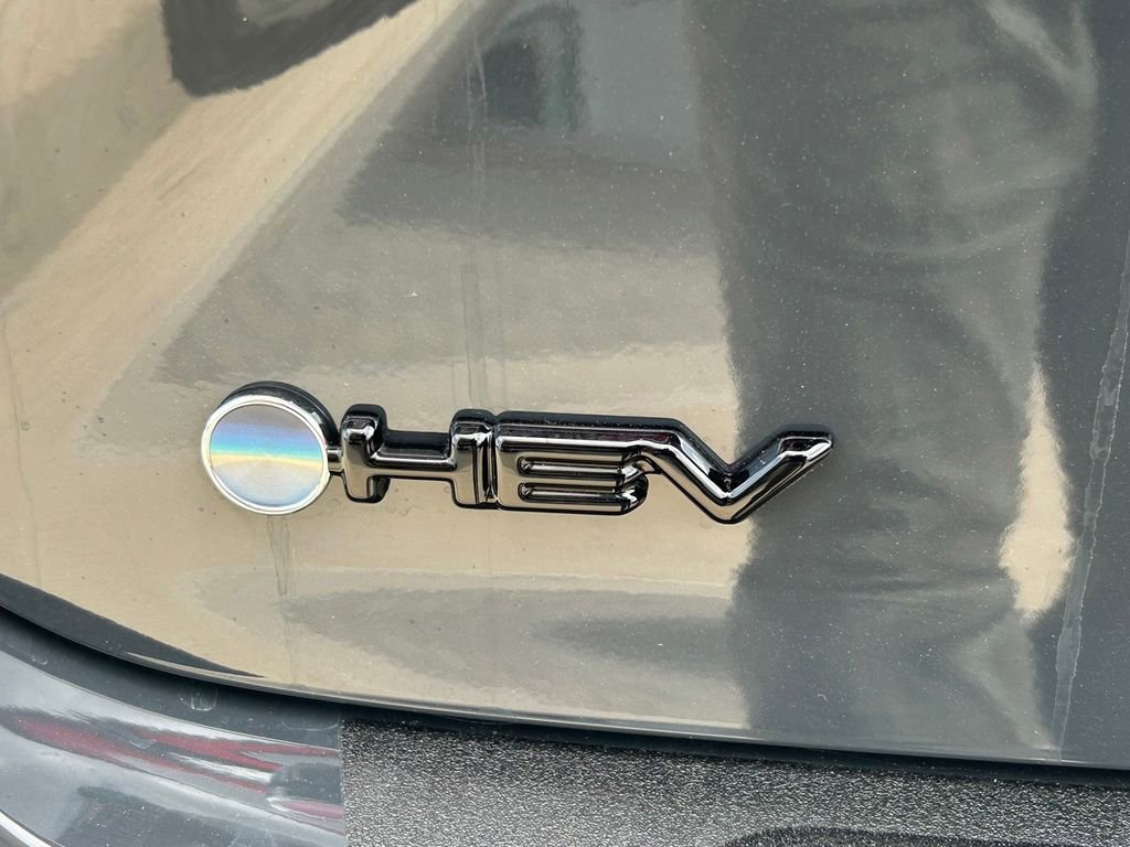 New 2026 Toyota Camry SE image 12