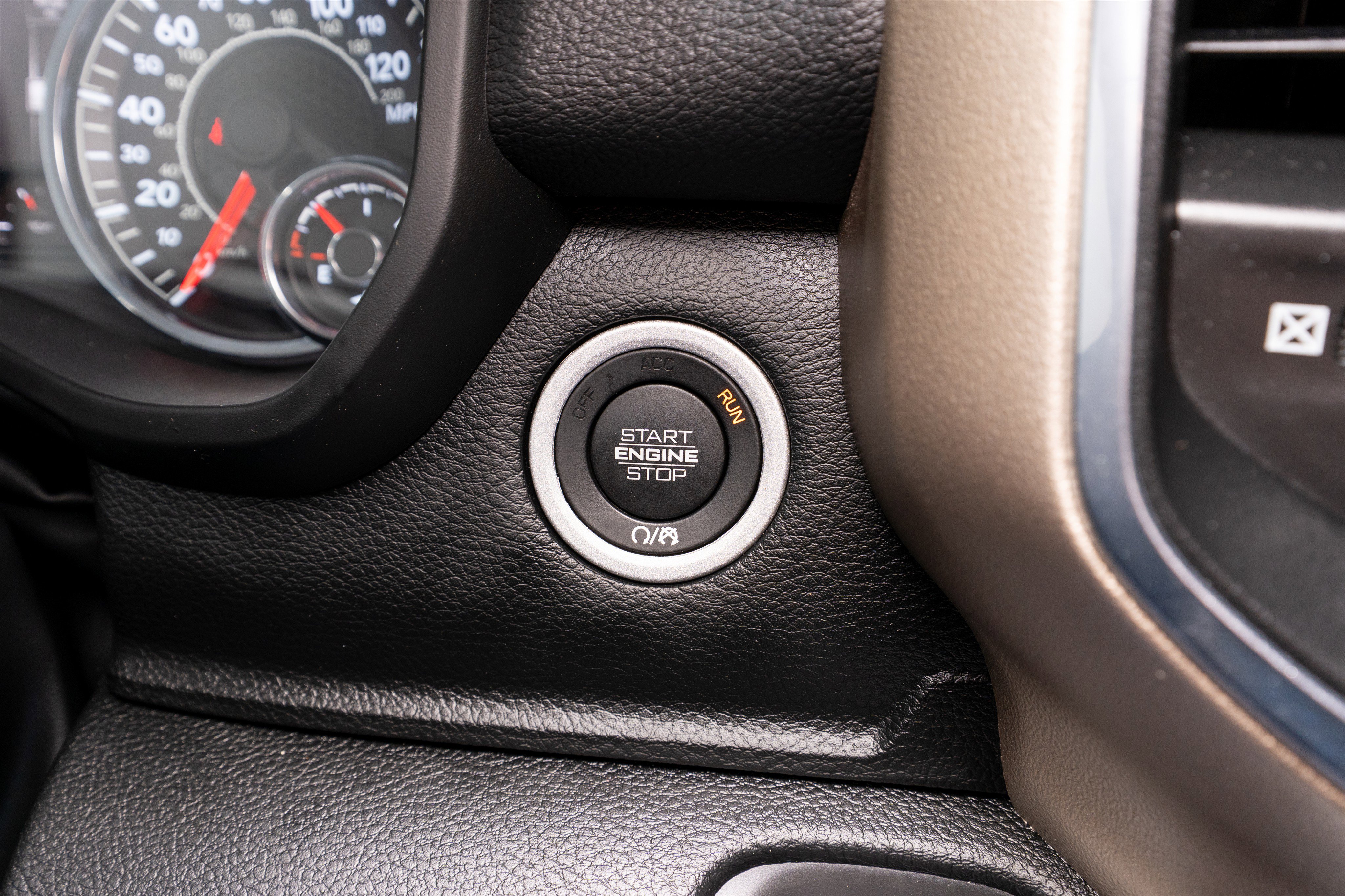 Used 2022 RAM 1500 Laramie AWD/4WD image 24