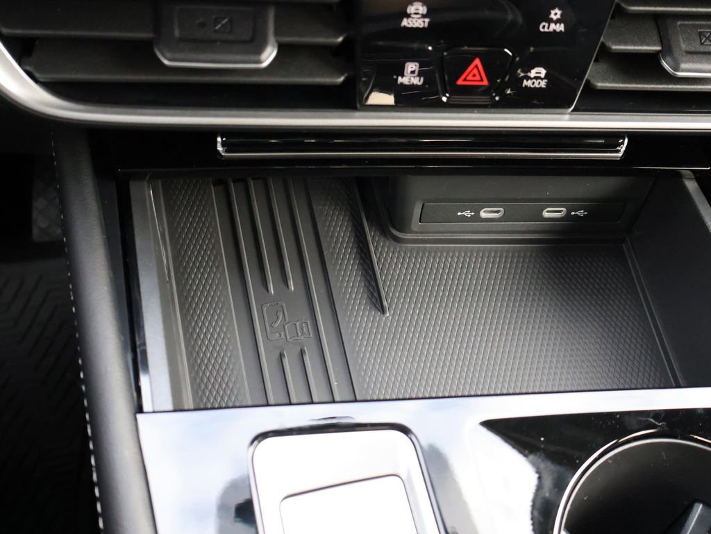 New 2026 Volkswagen Atlas SE image 29