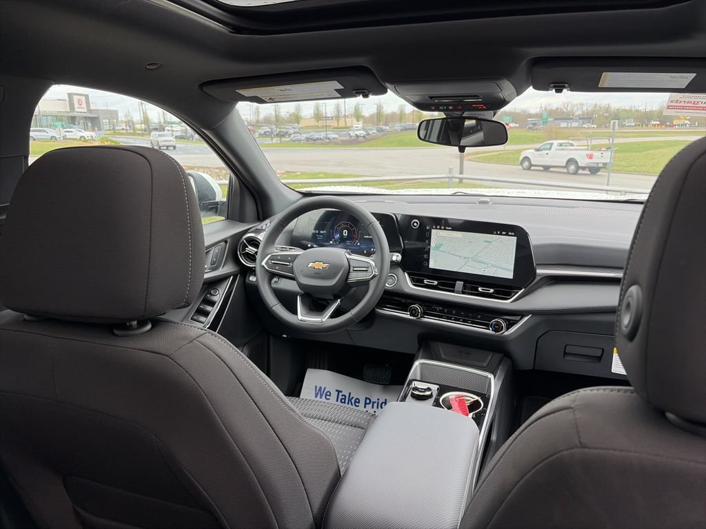New 2026 Chevrolet Equinox LT w/ LPO, Floor Liner Package FWD image 37