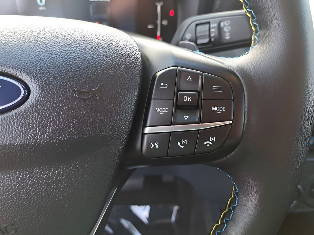 Used 2025 Ford Maverick Lobo image 20