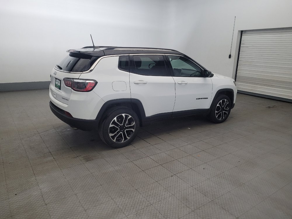 Used 2022 Jeep Compass Limited w/ Sun and Sound Group AWD/4WD image 10