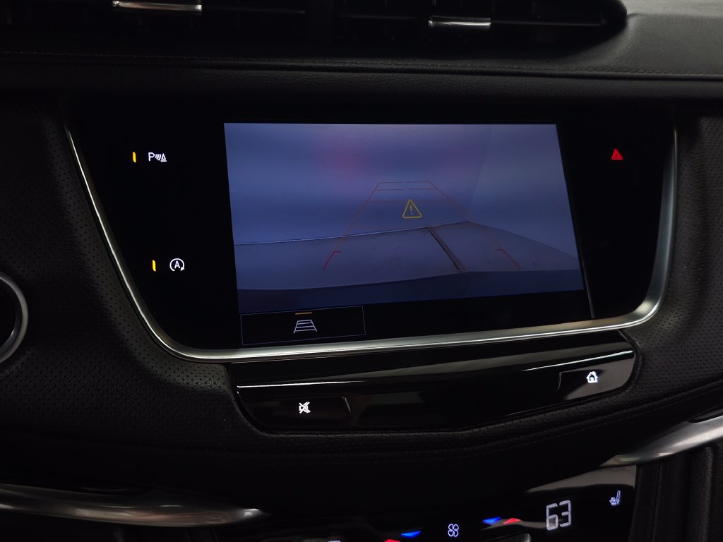 Certified 2023 Cadillac XT5 Premium Luxury AWD/4WD image 32