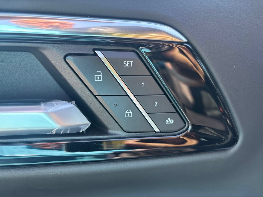 New 2026 Chevrolet Tahoe Premier AWD/4WD image 21