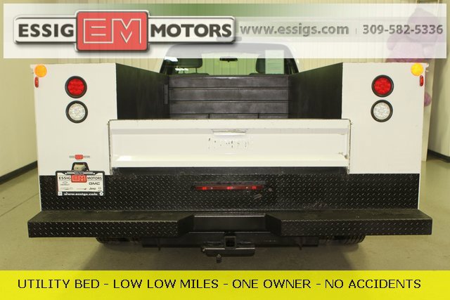 Used 2015 Ford F350 XL image 2