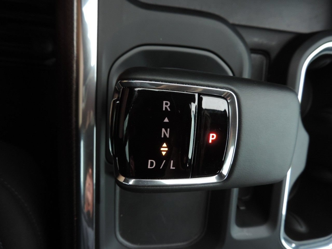 Used 2025 Chevrolet Silverado 1500 LT w/ Texas Edition Plus AWD/4WD image 27