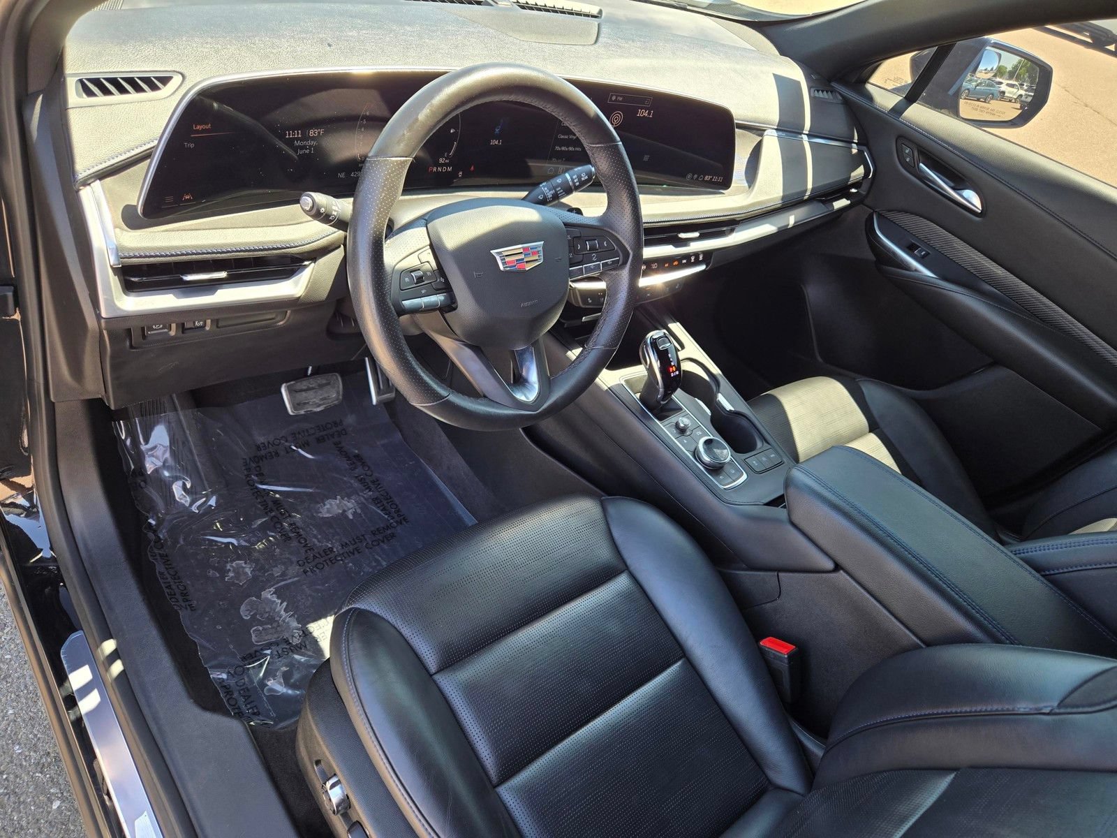 Used 2024 Cadillac XT4 Sport FWD image 16