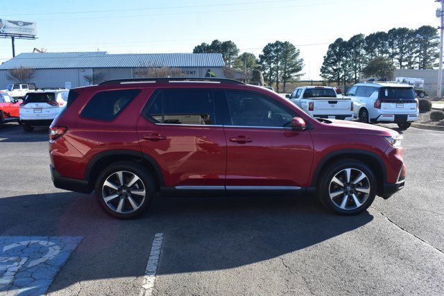 Used 2025 Honda Pilot Elite image 4