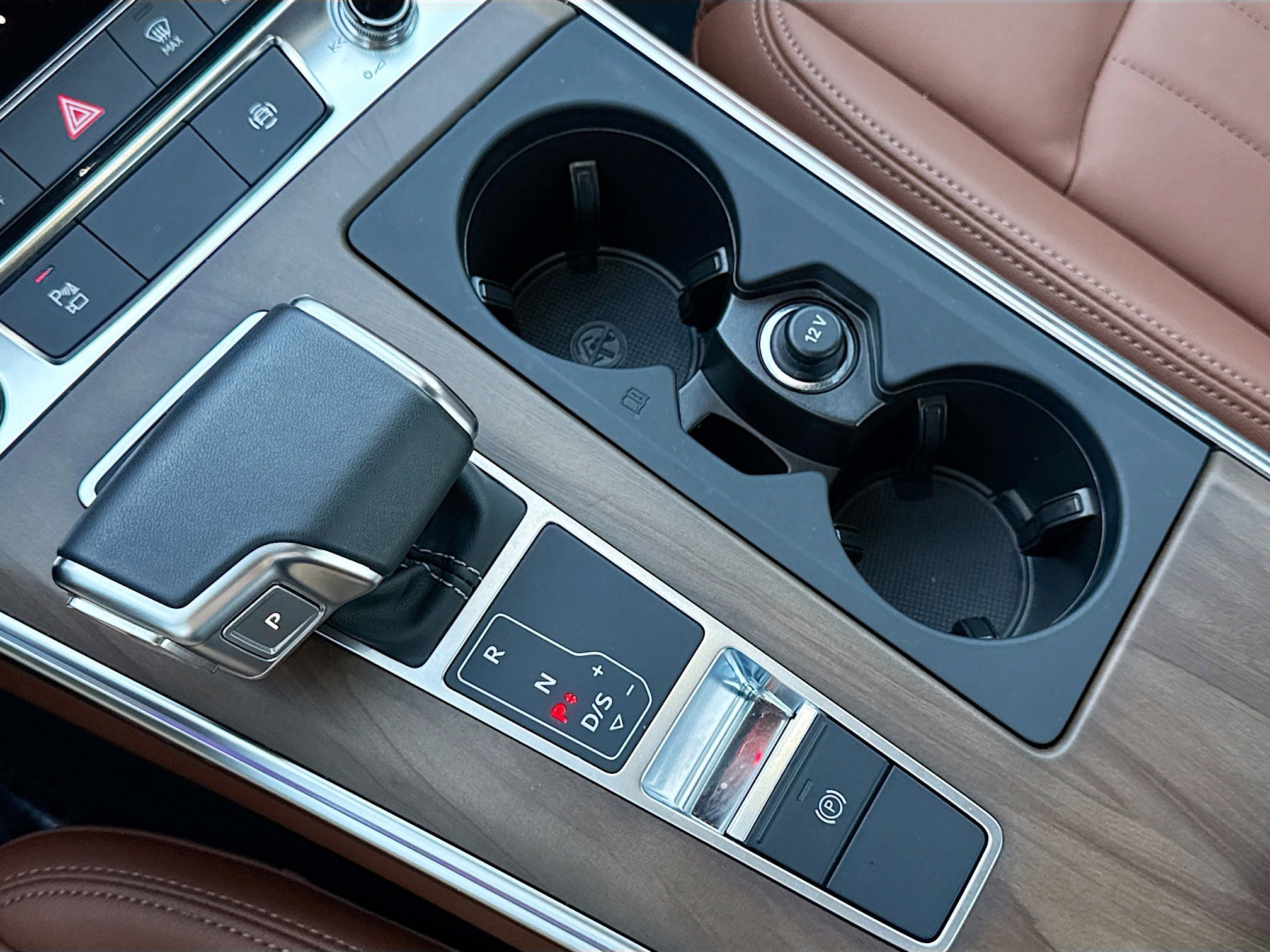 Used 2025 Audi A6 2.0T Premium w/ Convenience Plus Package image 27