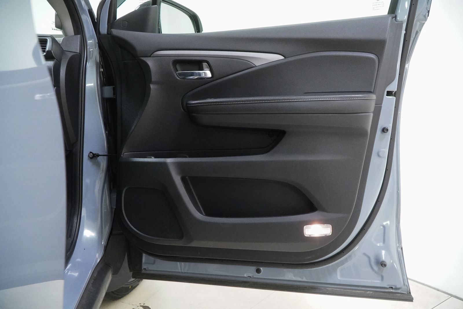 Used 2023 Honda Ridgeline RTL-E image 38